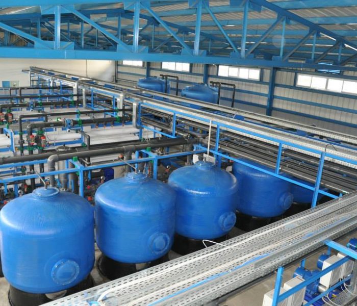 10169290_244188652433197_2082545414_n